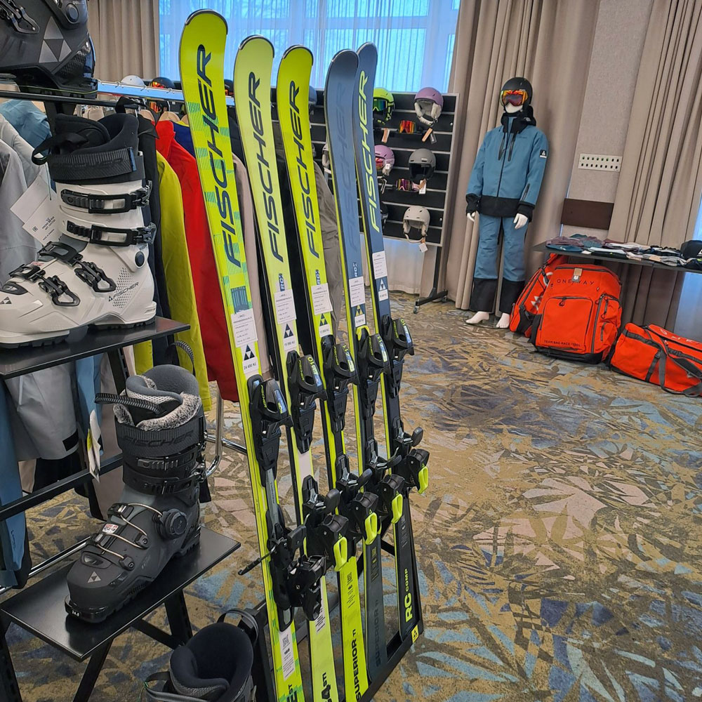 Flystork-novinky-sezóny-26-27-1000x1000-15